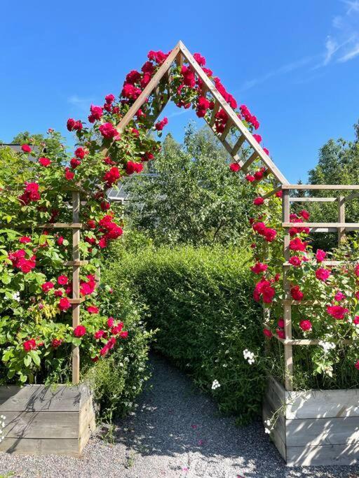 Laengtan Marielund Vila Uppsala Exterior foto